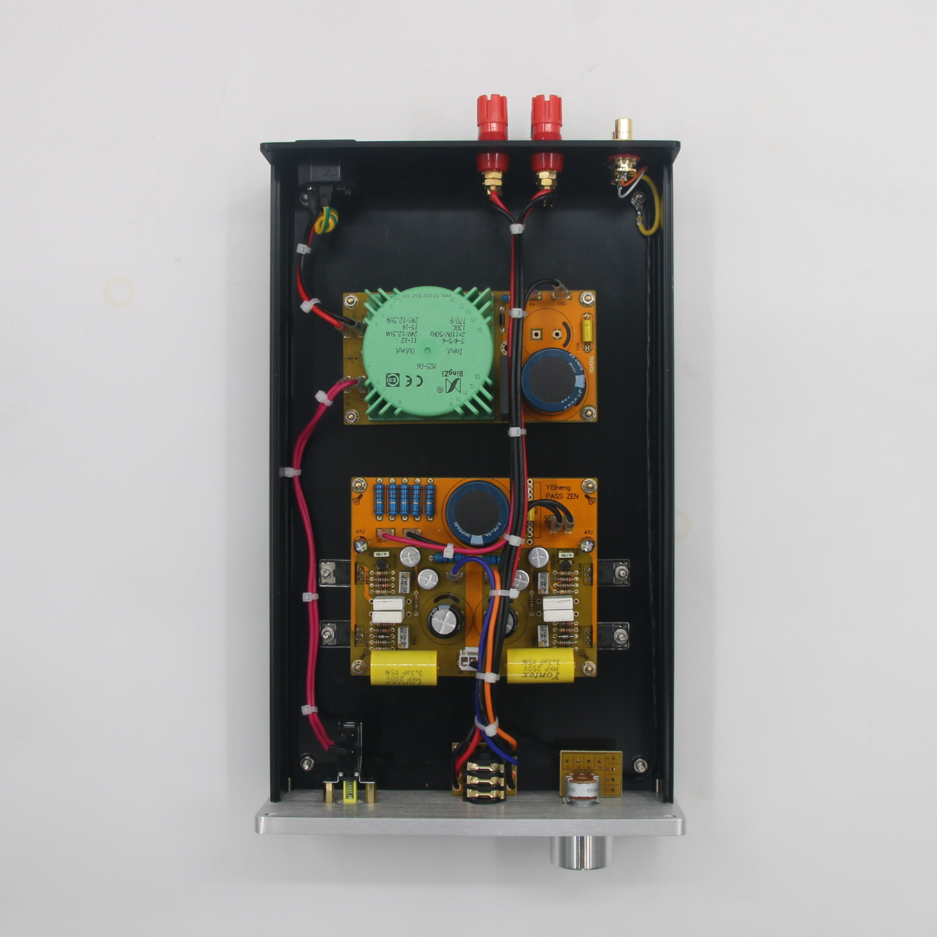 مضخم صوت ستيريو من الفئة A أحا - مراجعة Headphone Amplifier وسعره