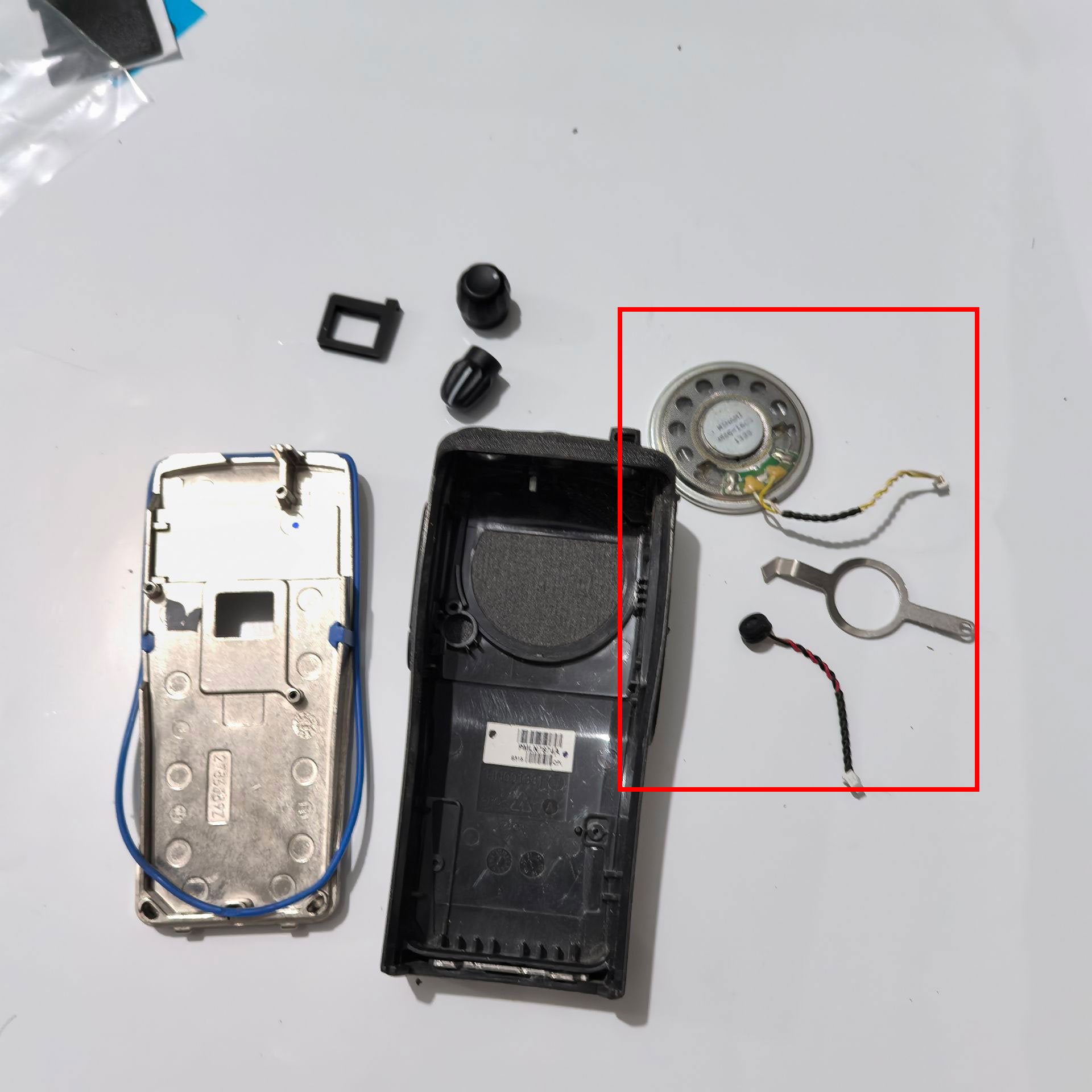 استبدال قذيفة جهاز الاتصال الل - مراجعة Speaker Enclosure وسعره